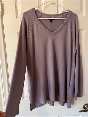 Banana Republic Women's V-Neck Long Sleeve Top - Lavender